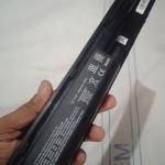 LAPTOP BATTERY OLD & 6 CELL.