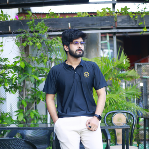 PK Cotton Polo Maroon – Classic Comfort, Premium Quality