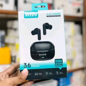 📢 নতুন আসলো! 🎧 REEOO Black Diamond Boom Boom Pods