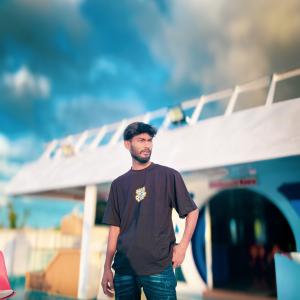 Premium Oversized Drop Shoulder T-Shirt | Trendy Streetwear Style