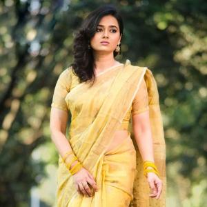 Semi Muslin Saree with Blouse Piece | Elegant Premium Soft Saree